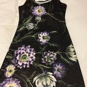 Black and flowered tank top mini dress